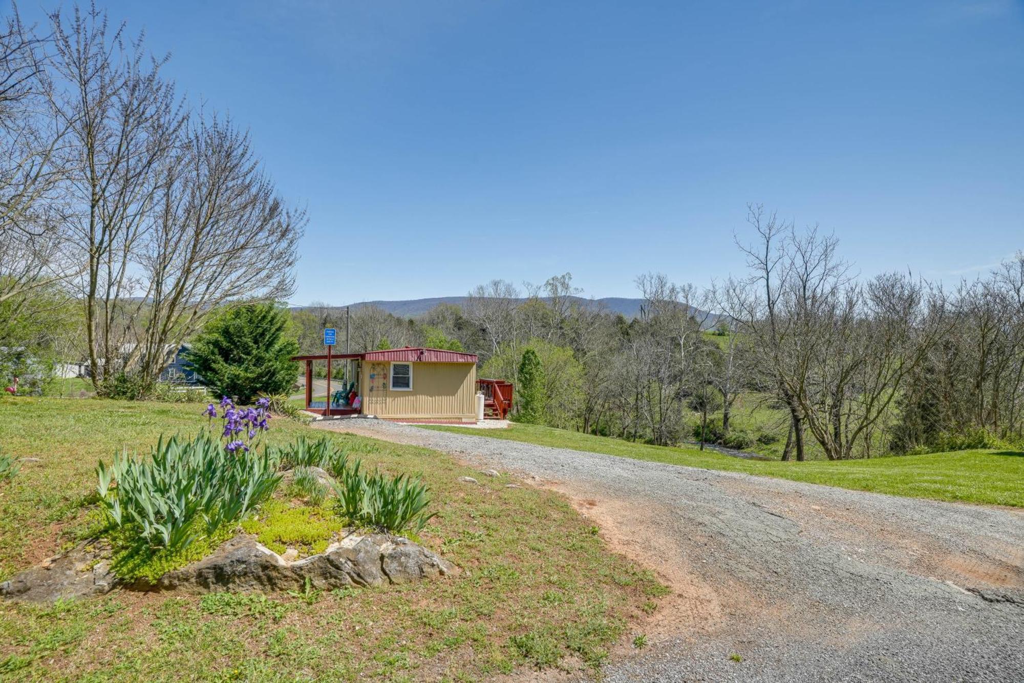 Waterfront Virginia Retreat With Canoe, Pets Welcome Rileyville Exterior photo